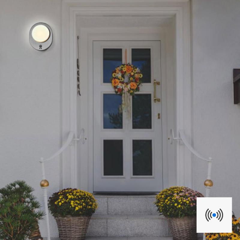 Osram ENDURA STYLE DISC Außenwandleuchte mit Bewegungsmelder aus Edelstahl