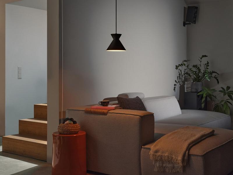 Osram Pendelleuchte Decor Waist aus Stahl mit E27 Fassung in Schwarz Ø 20 cm