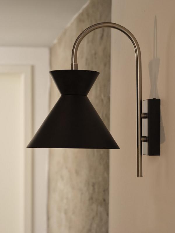 Osram Wandleuchte Decor Waist aus Stahl mit E27 Fassung in Schwarz