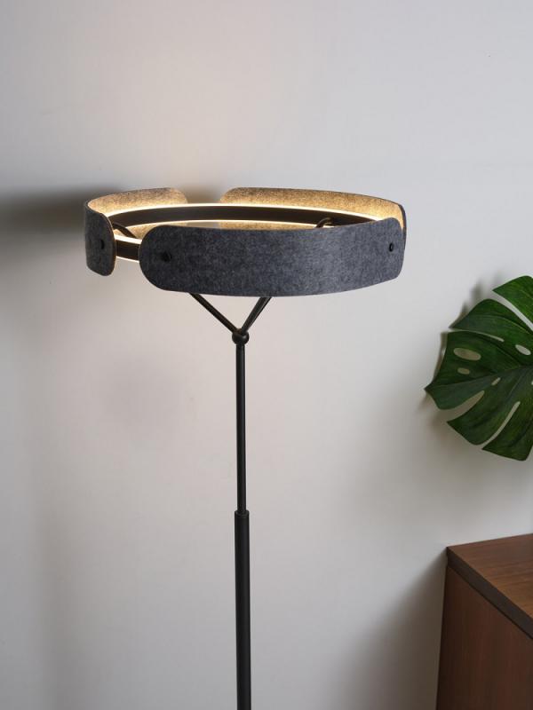 Osram Stehleuchte Decor Curve Felt in Dunkelgrau mit warmweißem Licht Ø 43 cm - Auffällige Leuchte aus Filz