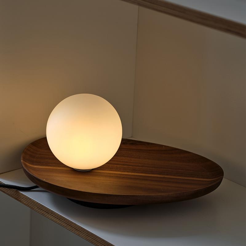 OSRAM Tischleuchte Decor Acacia Nest aus Holz mit G9 Fassung braun - mit matter Glaskugel