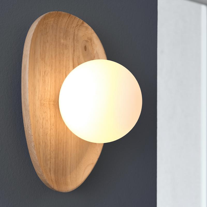OSRAM Wandleuchte Decor Wood Nest aus Kautschukholz mit G9 Fassung hellbaraun - mit matter Glaskugel