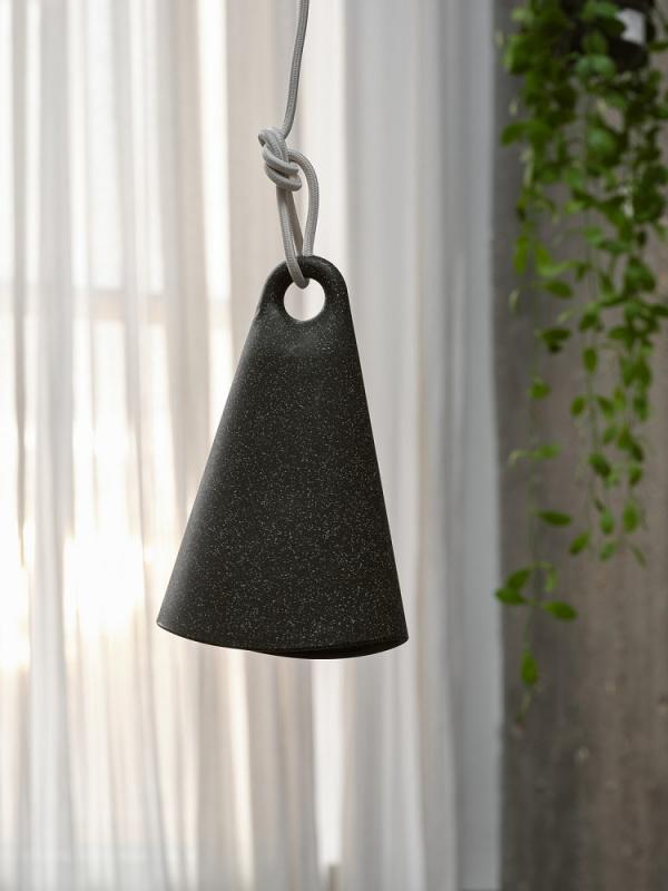 OSRAM Pendelleuchte Decor Bell in Schwarz mit E27 Fassung - Leuchtenschirm aus recyceltem Material