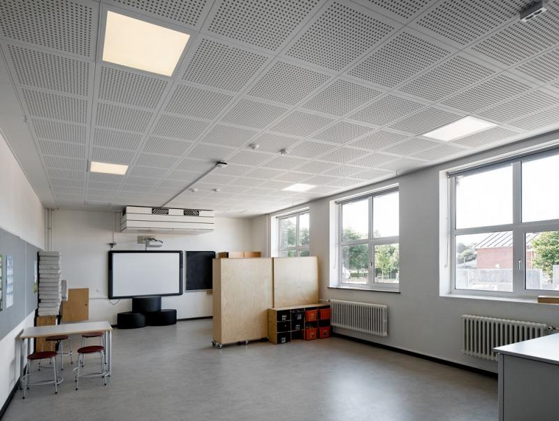 LEDVANCE LED Panel Comfort 600mm 33W 3000K warmweißes Licht