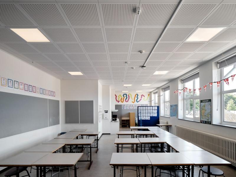 LEDVANCE LED PANEL Comfort 60x60cm UGR<19 33W 6500K Tageslichtweiß