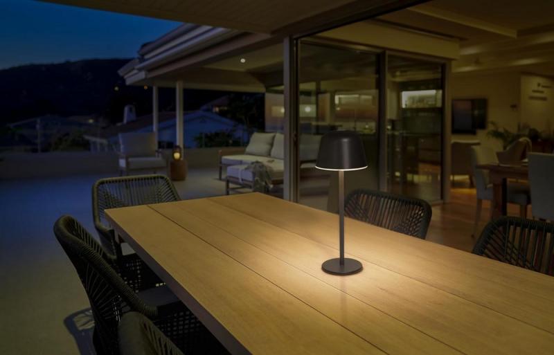 OSRAM Akku-Tischleuchte Style Table in Anthrazit USB dimmbar IP54 In & Out - wiederaufladbarer Akku, IP54, stufenloses Dimmen, Lichthelligkeits-Memory-Funktion