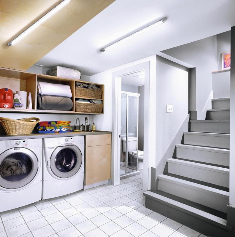 60cm OSRAM SUBMARINE LED SENSOR Feuchtraumleuchte 1X8W neutralweißes Licht