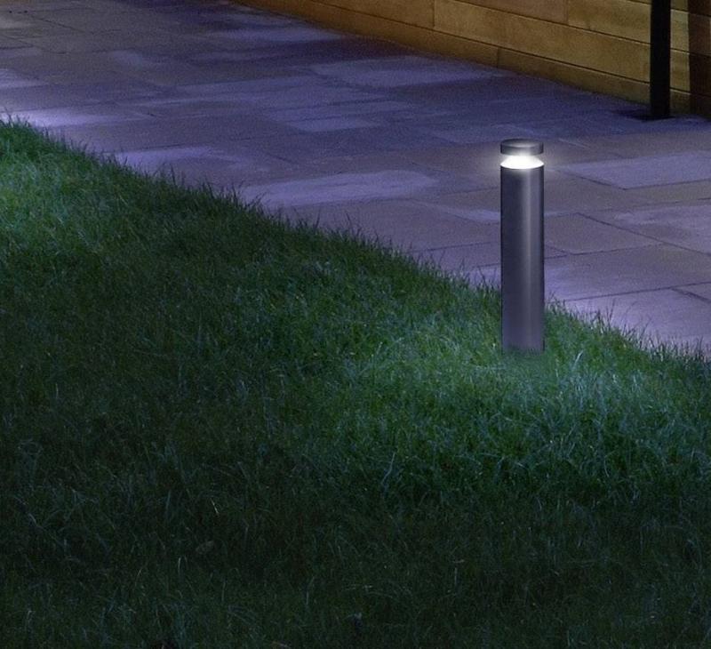50cm hohe Osram LED Wegeleuchte Endura Style Cylinder aus Edelstahl mit Rundumlicht IP44 - modernes Edelstahl-Design, IP44 für Wege und Parkplätze