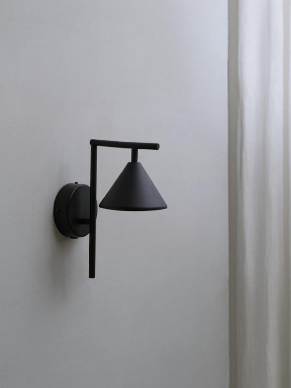 Osram Wandleuchte Decor Fuji aus Stahl in Schwarz mit warmweißem Licht