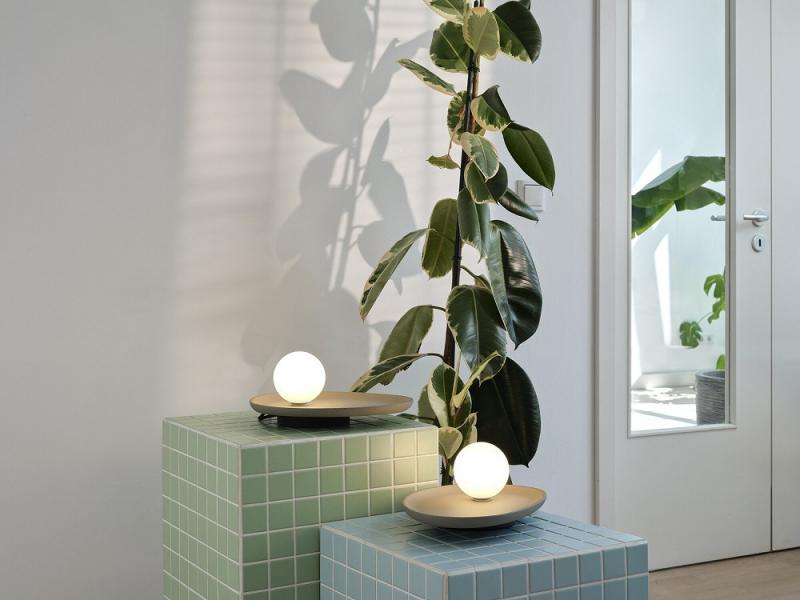 OSRAM Tischleuchte Decor Concrete Nest aus Beton mit G9 Fassung grau - mit matter Glaskugel