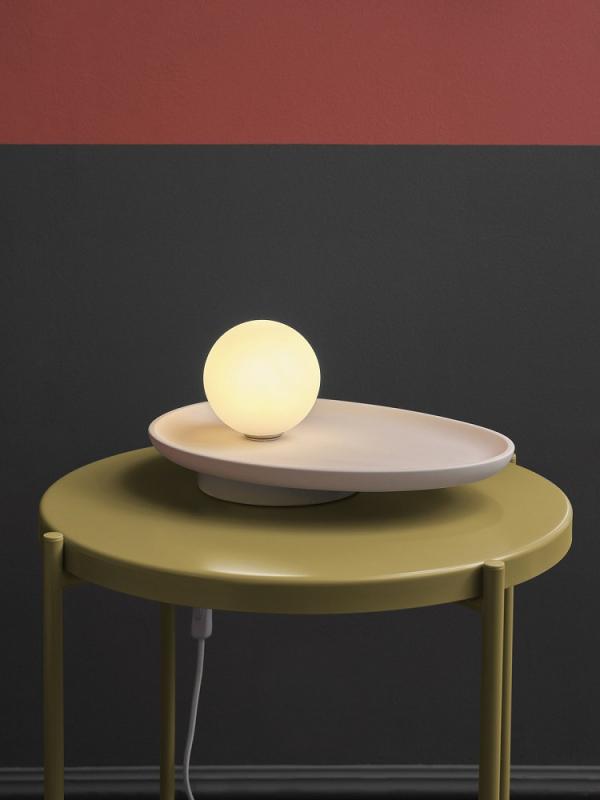 Osram Tischleuchte Decor Plaster Nest aus Gips in Weiß mit G9 Fassung - mit matter Glaskugel & Textilkabel