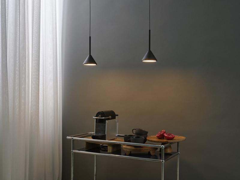 Osram Pendelleuchte Decor Fuji aus Stahl in Schwarz mit warmweißem Licht