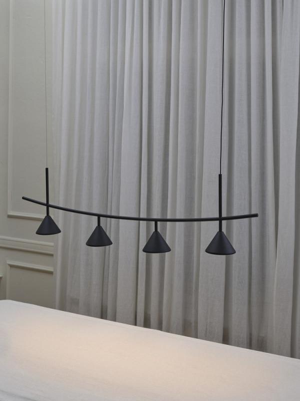 Osram 4-flammige Pendelleuchte Decor Fuji aus Stahl in Schwarz mit warmweißem Licht