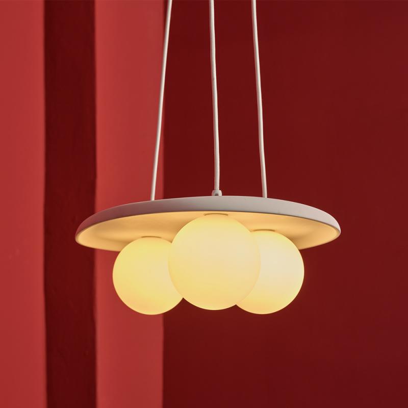 Osram Pendelleuchte Decor Plaster Nest aus Gips in Weiß mit 3 x G9 Fassung - mit matten Glaskugeln & Textilkabel