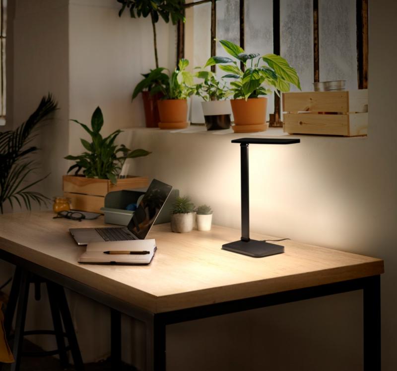 OSRAM Office Line Desk Banker Schreibtischlampe 7W CCT Dimmbar Schwarz