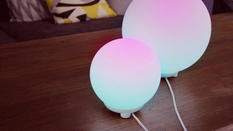 OSRAM Smart+ WiFi Tischleuchte Ball Magic Mini RGBW USB 13cm