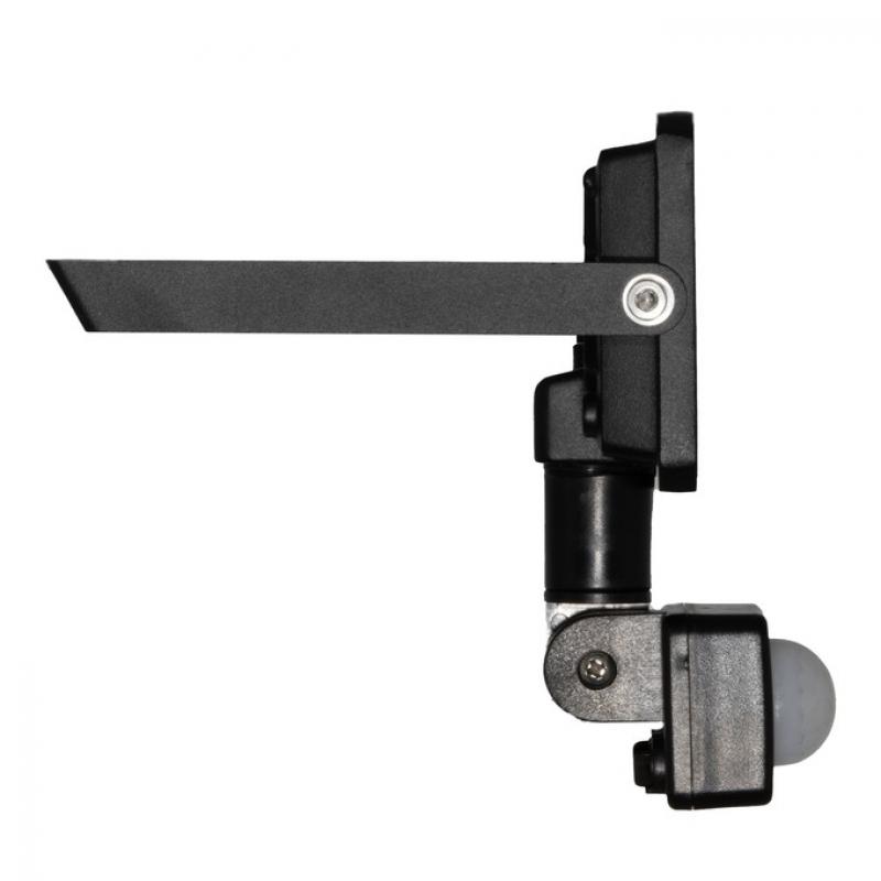 LEDVANCE Kompakter LED Fluter FLOODLIGHT EFFECT SENSOR 6500K kaltweißes Licht 10 Watt IP65 in Schwarz