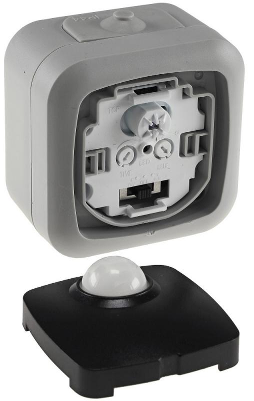 ChiliTec Feuchtraum PIR Bewegungsmelder, IP54 250V~, 2-500W, inkl. AP-Rahmen, grau