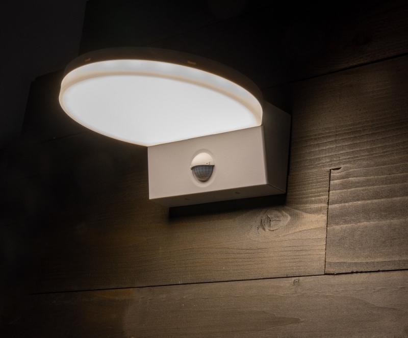 ChiliTec LED Wandleuchte "TORTUGUERO" IP65 15W, 1526lm, 140° Bewegungsmelder, 3000K