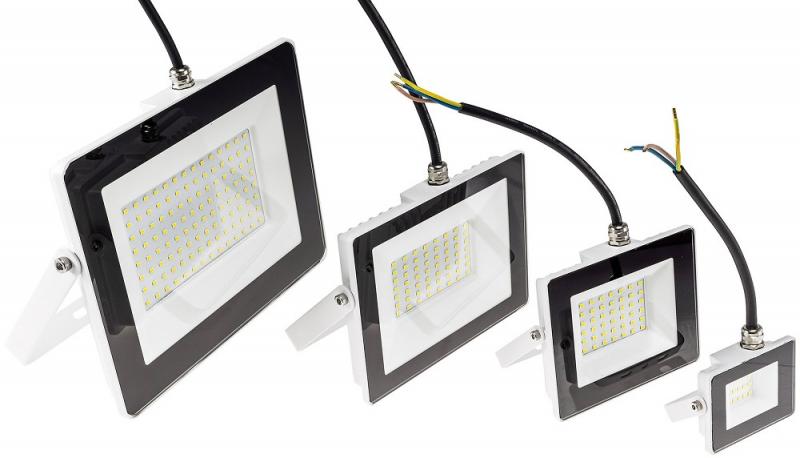 ChiliTec LED-Fluter "CTF-SLW 98" IP65, 100W, 7670lm, 4000K neutralweiß