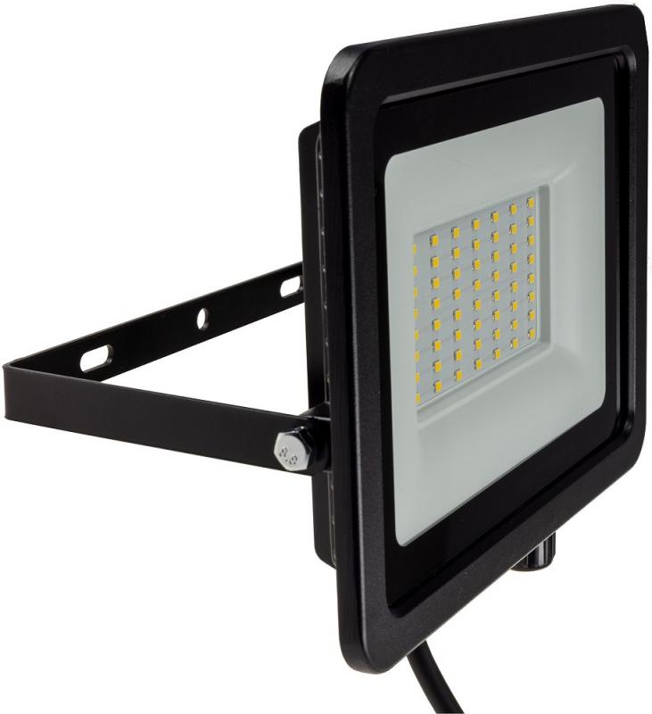 ChiliTec LED-Fluter "CTF-OB 50" IP65, 47W, 4739lm, 4000K neutralweiß