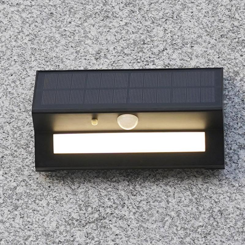 ChiliTec LED Solar Wandleuchte "SWL-AS400" IP44, warmweiß 3000K, PIR Sensor