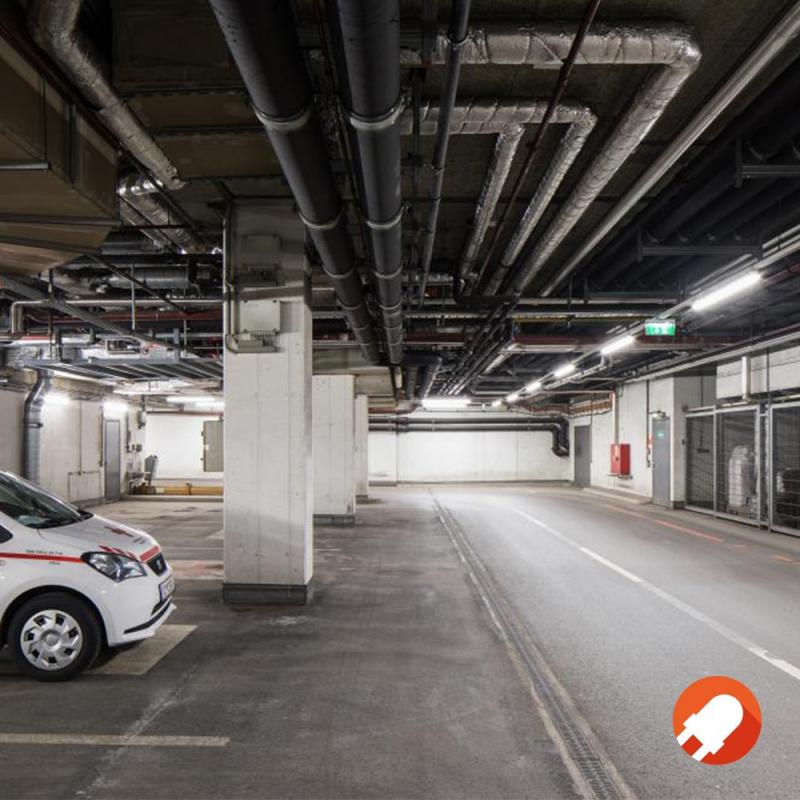 150cm Ledvance LED Feuchtraumleuchte inkl. 1x LED Glas Röhre 18,3W neutralweißes Licht 4000K