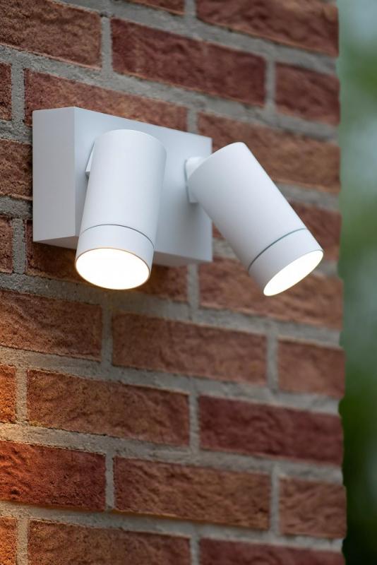 Lucide TAYLOR Wandstrahler IP54 Weiß – 2x GU10 Außenwandleuchte mit Sensor