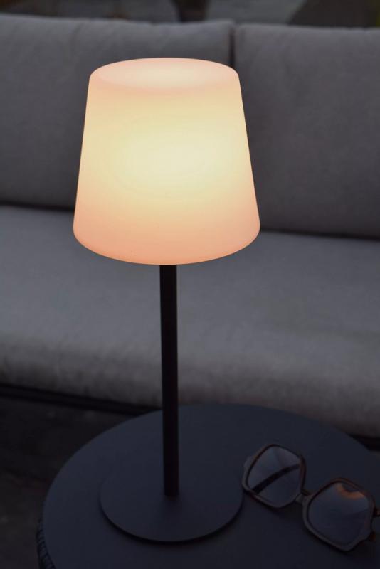 Lucide TYON – elegante Akku Tischleuchte für Innen & Außen in Schwarz mit warmweißem Licht