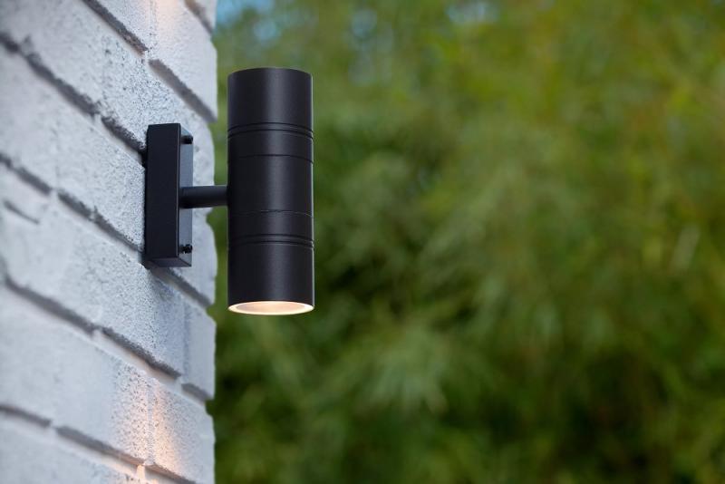 Lucide ARNE-LED Außen-Wandstrahler Schwarz GU10 2x5W IP44