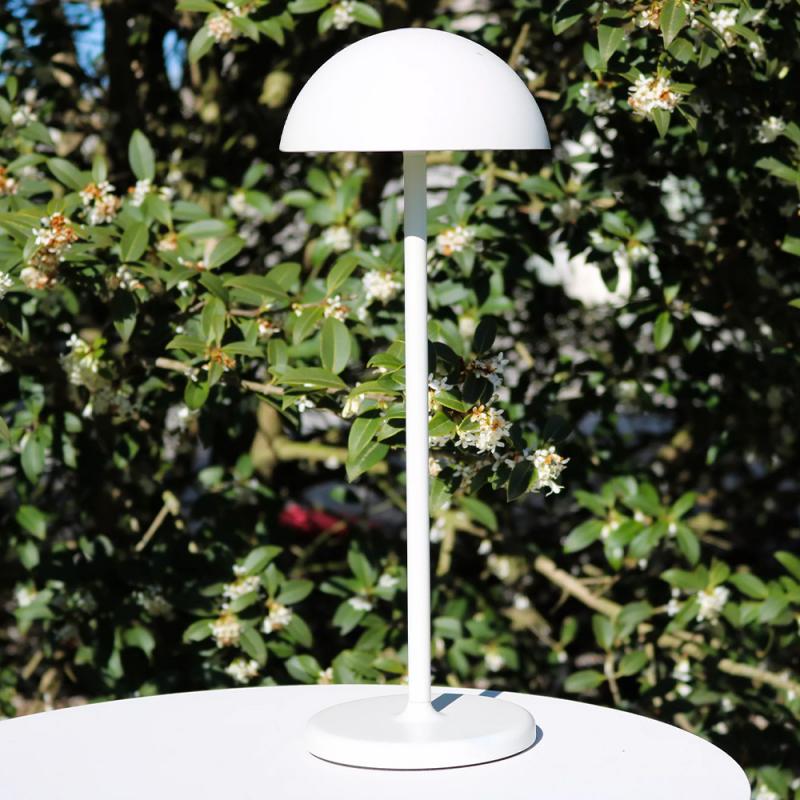 Lucide JOY – elegante Akku Tischleuchte für Innen & Außen in Weiß mit warmweißem Licht