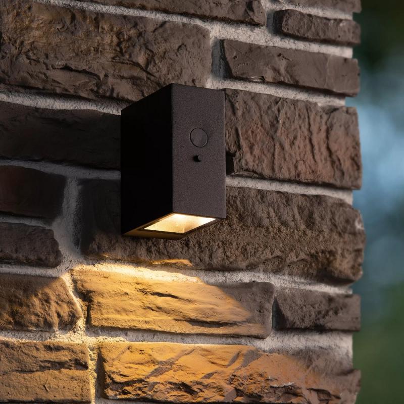Lucide BOLTON – Solar LED Außenwandleuchte 1x1W 3000K IP54 Schwarz mit Sensor