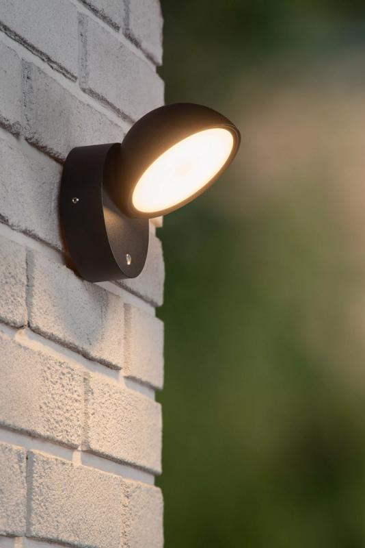 Lucide FINN Wandleuchte Innen/Außen LED 12W 3000K IP54 Schwarz mit Tag/Nacht-Sensor