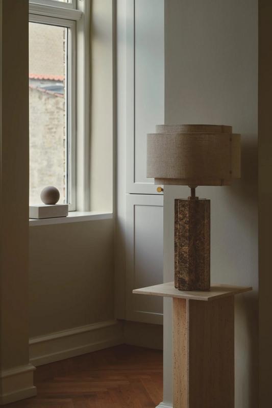Design For The People Takai Marble Tischleuchte Beige – elegante Designerleuchte aus Marmor