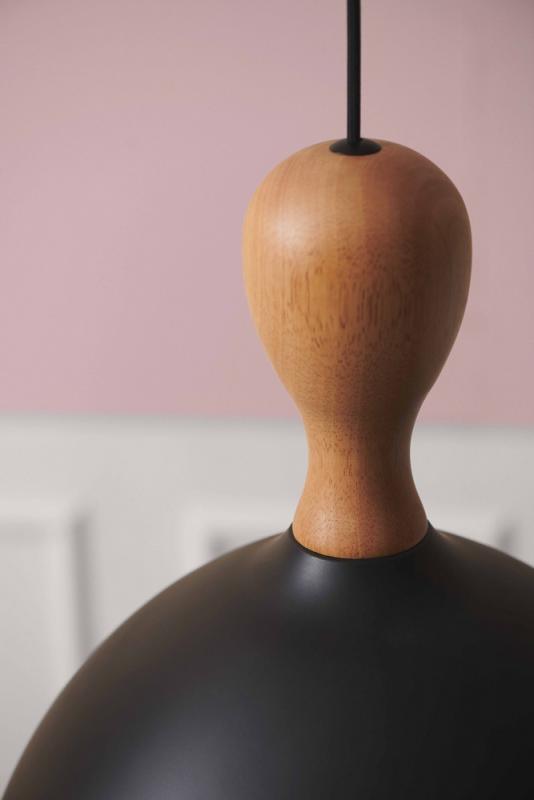 Halo Design Dueodde Hängeleuchte Metall/Holz Ø30cm Schwarz