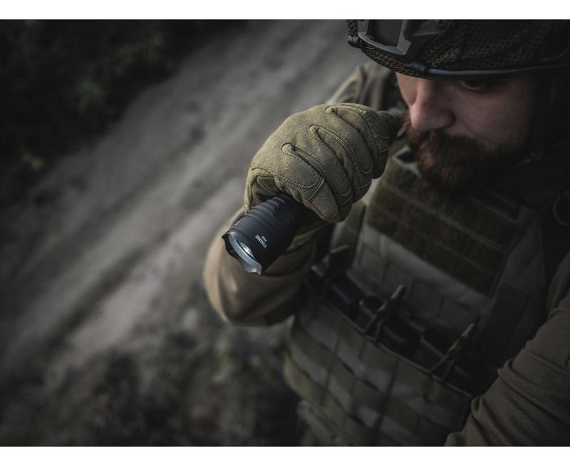 Armytek Viking Pro Magnet USB LED Taschenlampe akkubetrieben neutralweißes Licht