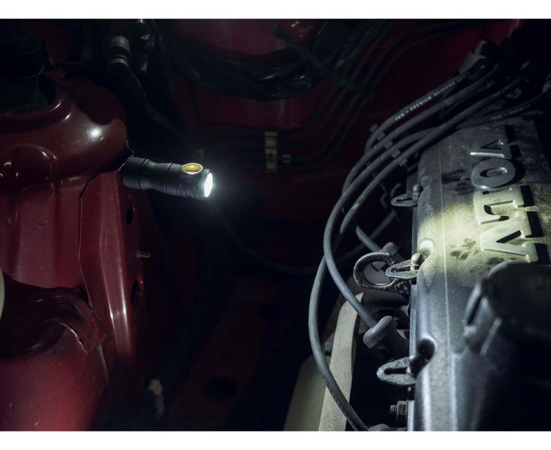 Armytek Prime C1 Pro Magnet USB Taschenlampe mit Magnethalterung akkubetrieben neutralweißes Licht