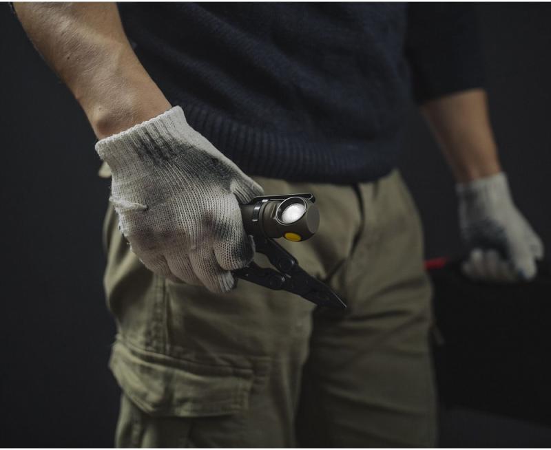 Armytek Wizard C2 Pro Max Magnet USB Olive Taschen- und Stirnlampe mit Magnethalterung / Stirnhalterung akkubetrieben weißes Licht