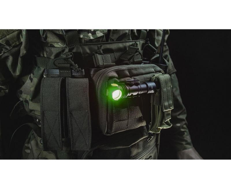 Armytek  Wizard C2 WG Warm LED Stirnlampe und Taschenlampe akkubetrieben Magnet USB neutralweißes und grünes Licht