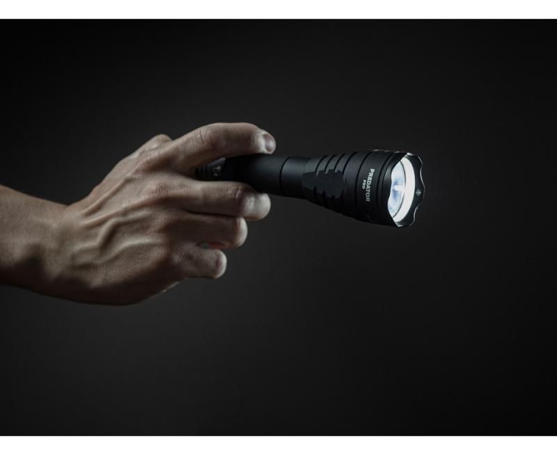 Armytek Predator Pro Magnet USB Extended Set warmes Licht