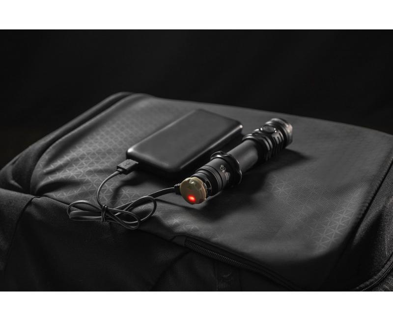 Armytek Dobermann Pro Max Magnet USB White Taschenlampe akkubetrieben, neutralweißes Licht