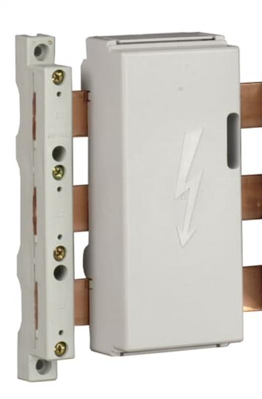 ABB BBC-XLP00123-3P Sammelschienenträger 3-polig für Cu-Schienen 5-10x10-30mm SF-60 Sammelschien.