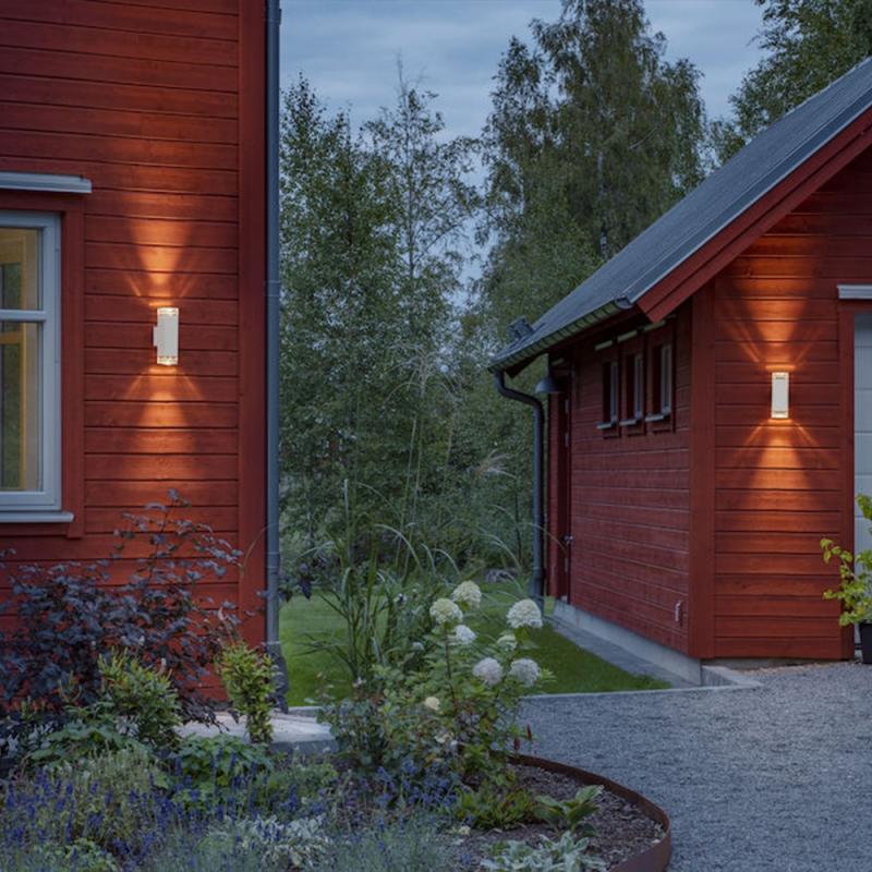 Konstsmide 408-250 Antares Wandleuchte weiß lackiertes Aluminium, klares Acrylglas