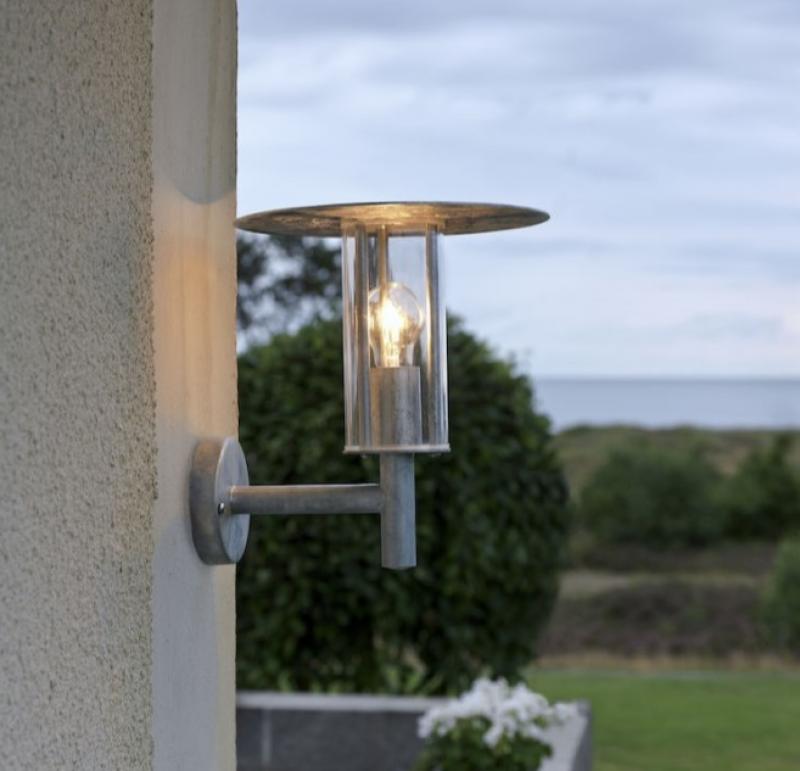 Konstsmide 660-320 Mode Wandleuchte galvanisierter Stahl, klares Polycarbonat Glas (bruchsicher und schlagfest), handmade in EU