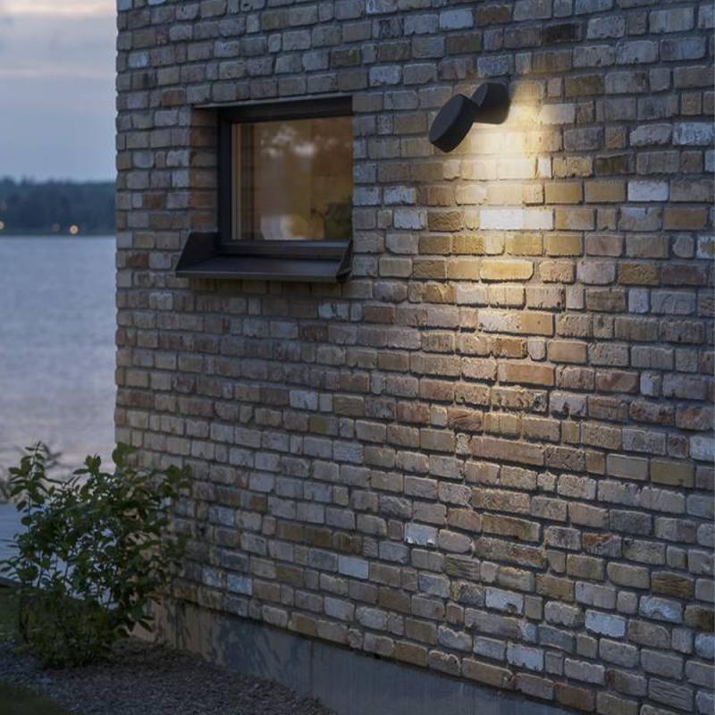 Konstsmide 7527-750 Vicenza Wandleuchte schwenkbar schwarz lackiertes Aluminium