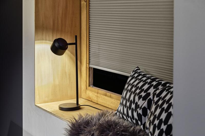 Paulmann 79782 LED Tischleuchte modern Smart Home Zigbee Puric Pane warmweiß 4,5W Schwarz