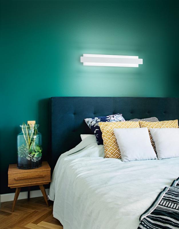 Regolo LED Wandleuchte in Weiß aus Metall und Glas mit indirektem Licht von Fabas Luce