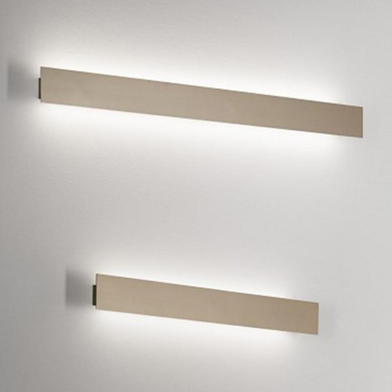 Lotus Wandleuchte mit warmweißer LED in Gold edelmatt Fabas Luce