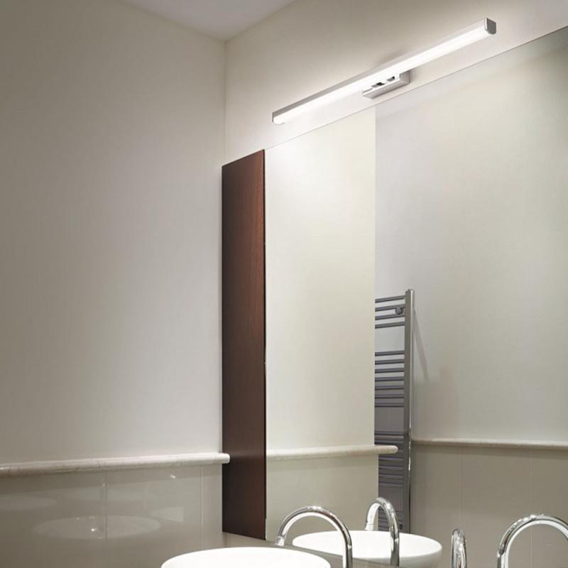 Große Nala LED Wandleuchte als Spiegel- und Bilderleuchte in Weiss von Fabas Luce