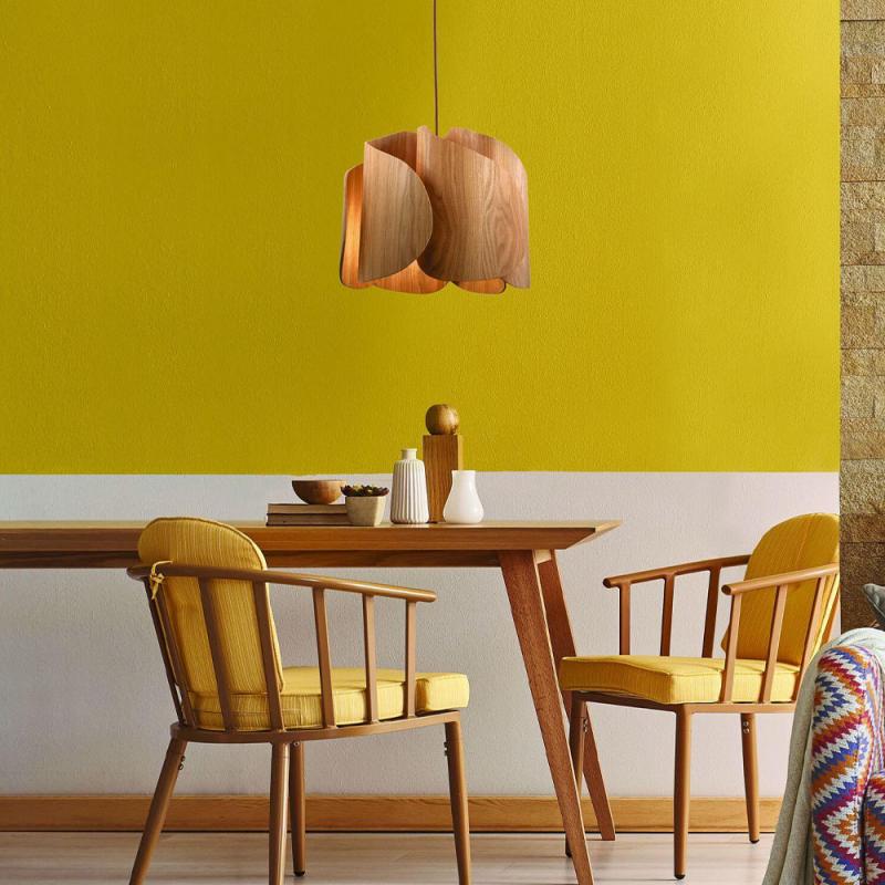 Pevero Pendelleuchte aus massivem Eschenholz in extravagant gebogener Form Ø42 von Fabas Luce